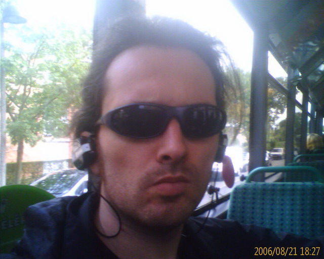 2006-08-23 fredo dvd_l.jpg